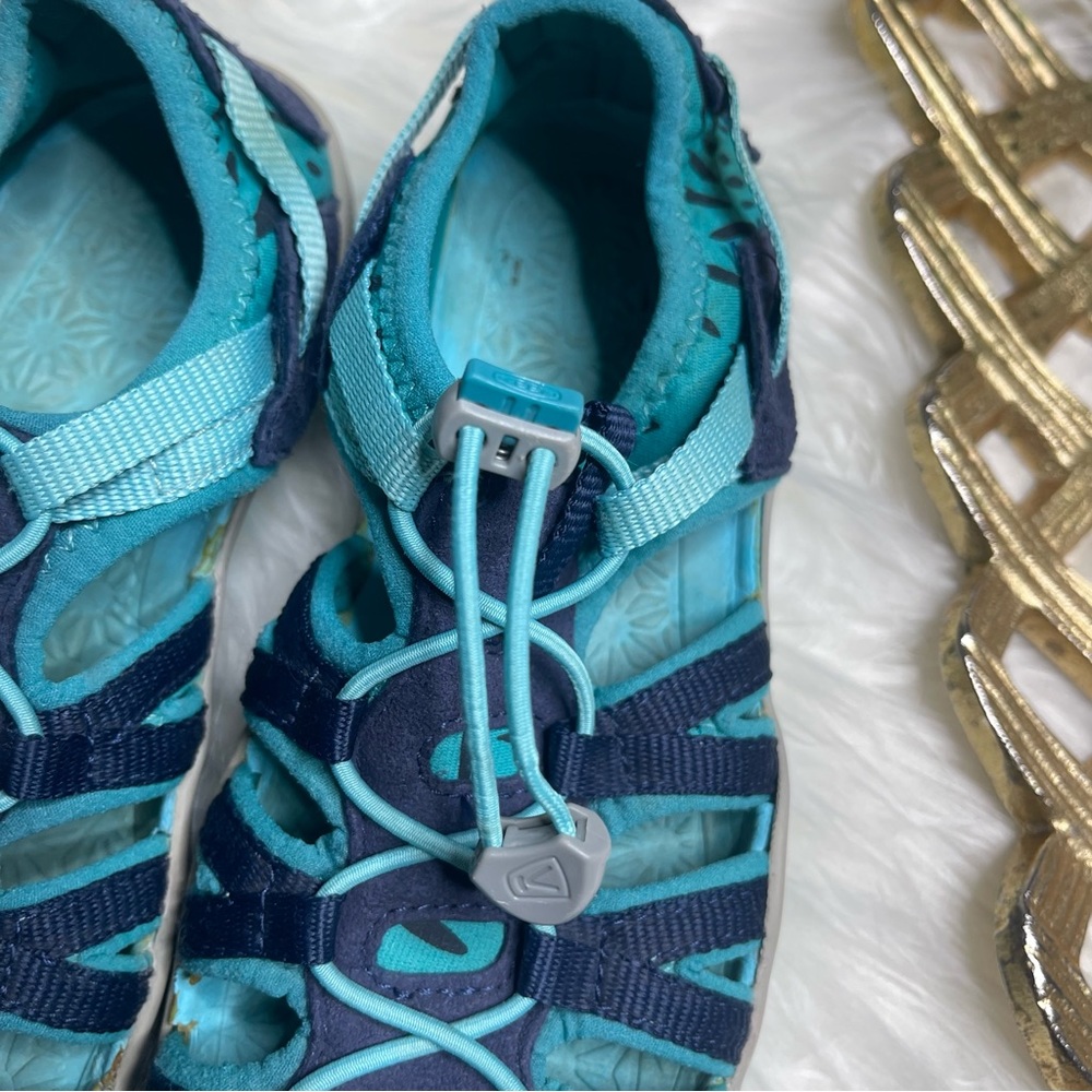 Keen Moxie Sandals - Picture 13 of 13